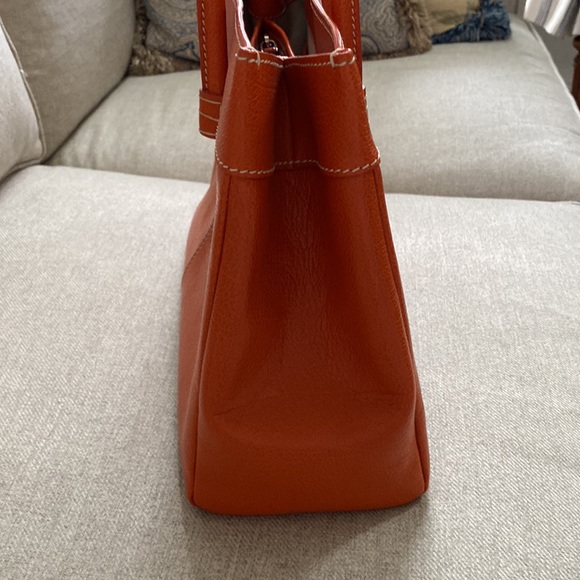 Tod’s orange bag - Picture 3 of 9